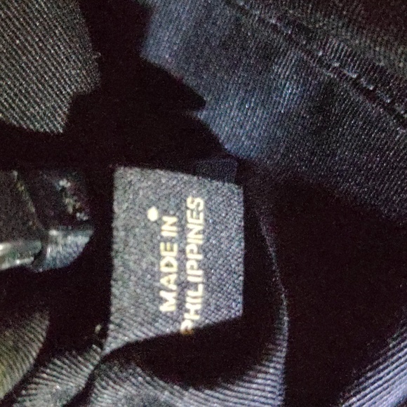 Coach Black/Grey Signature Canvas and Patent Leather Tote - Picture 12 of 16